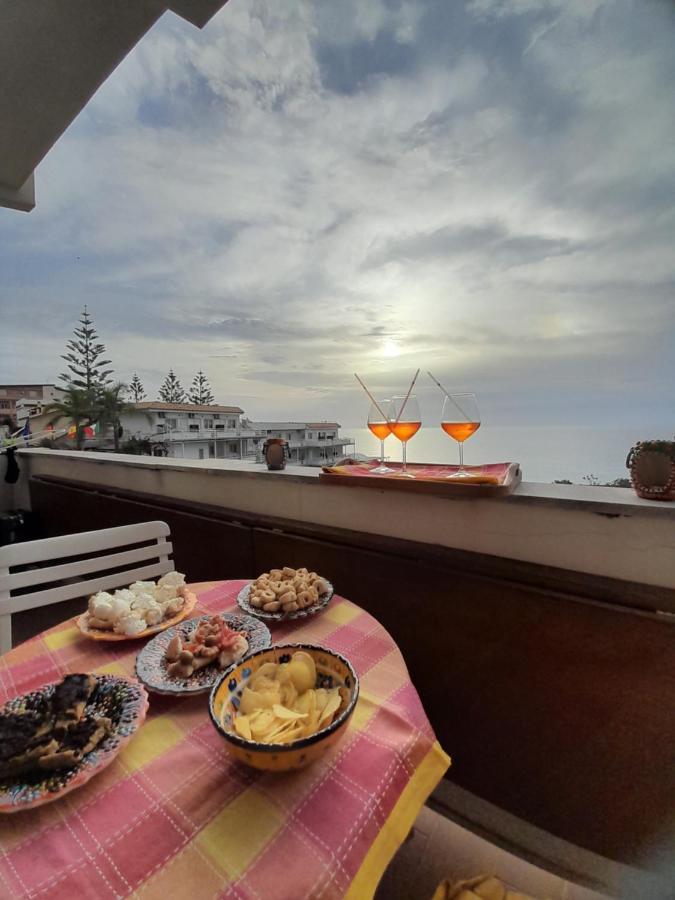 Gloria House Apartment Тропеа Екстериор снимка