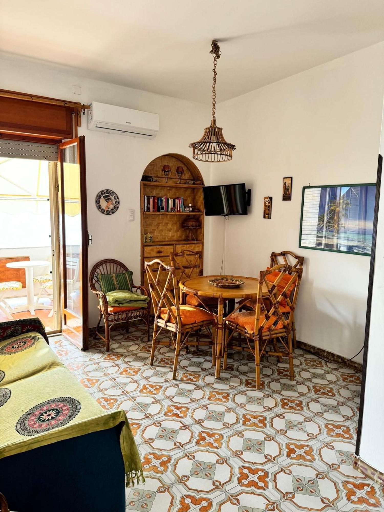 Gloria House Apartment Тропеа Екстериор снимка